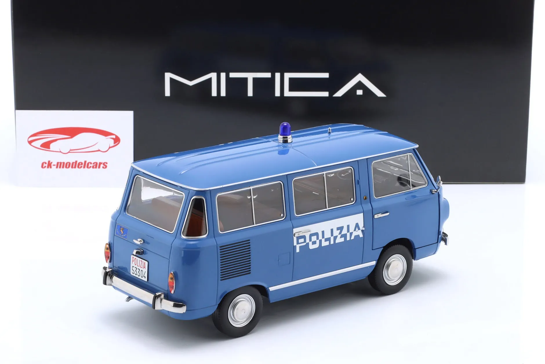 Fiat 850 Familiare Polizia Baujahr 1970 hellblau 1:18 Mitica