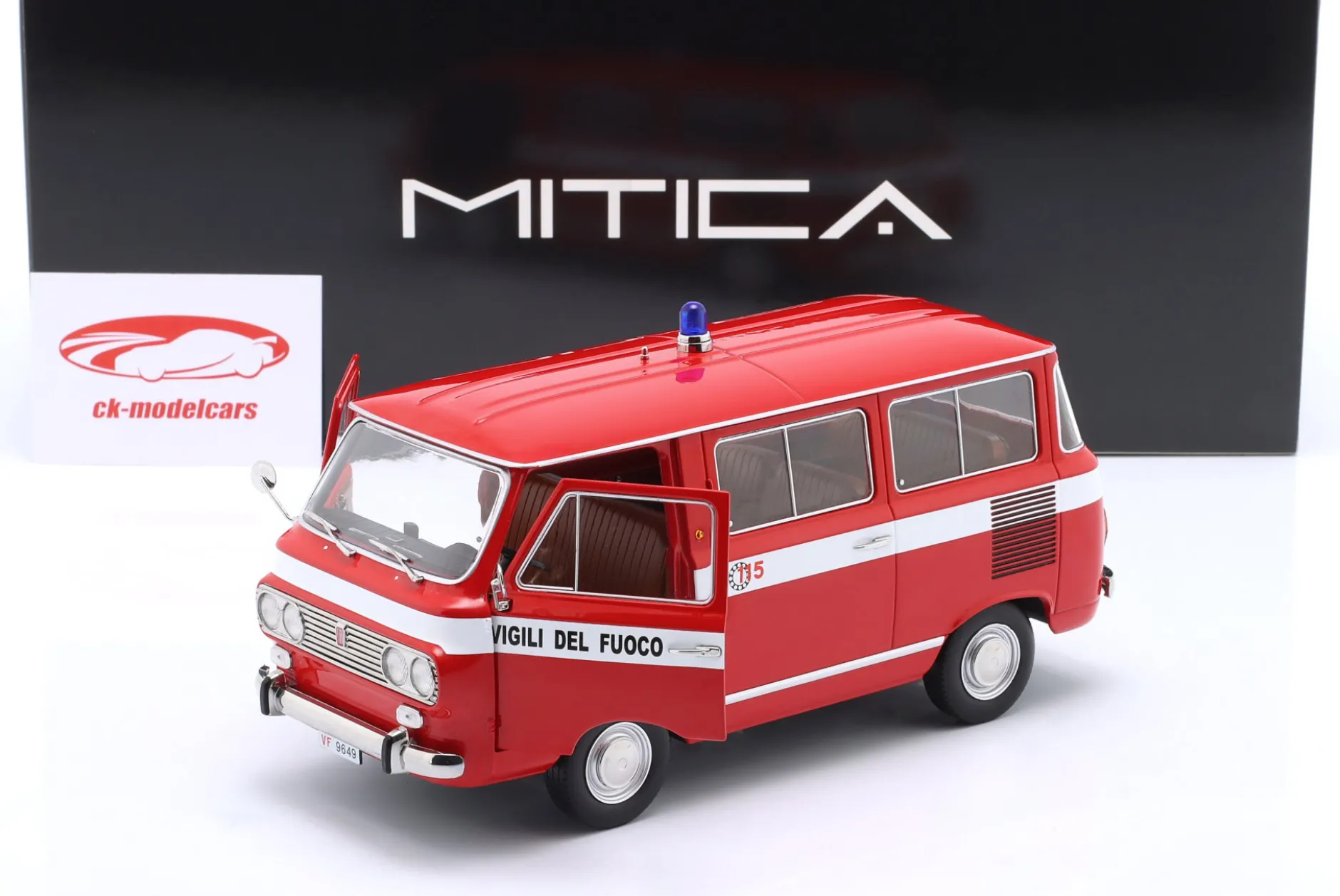 Fiat 850 Familiare Vigili Del Fuoco Baujahr 1970 rot 1:18 Mitica
