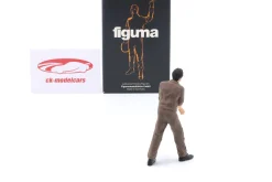 Figur Mechaniker mit braunem Overall schiebt 1:18 FigurenManufaktur