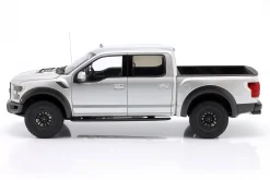 Ford F-150 Raptor Supercrew Pick-Up Baujahr 2019 silber 1:18 AUTOart