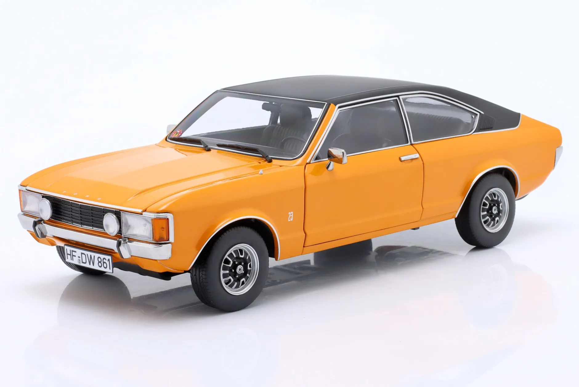 Ford Granada Consul Coupe Serie 2 1975 signal orange 1:18 TOURING