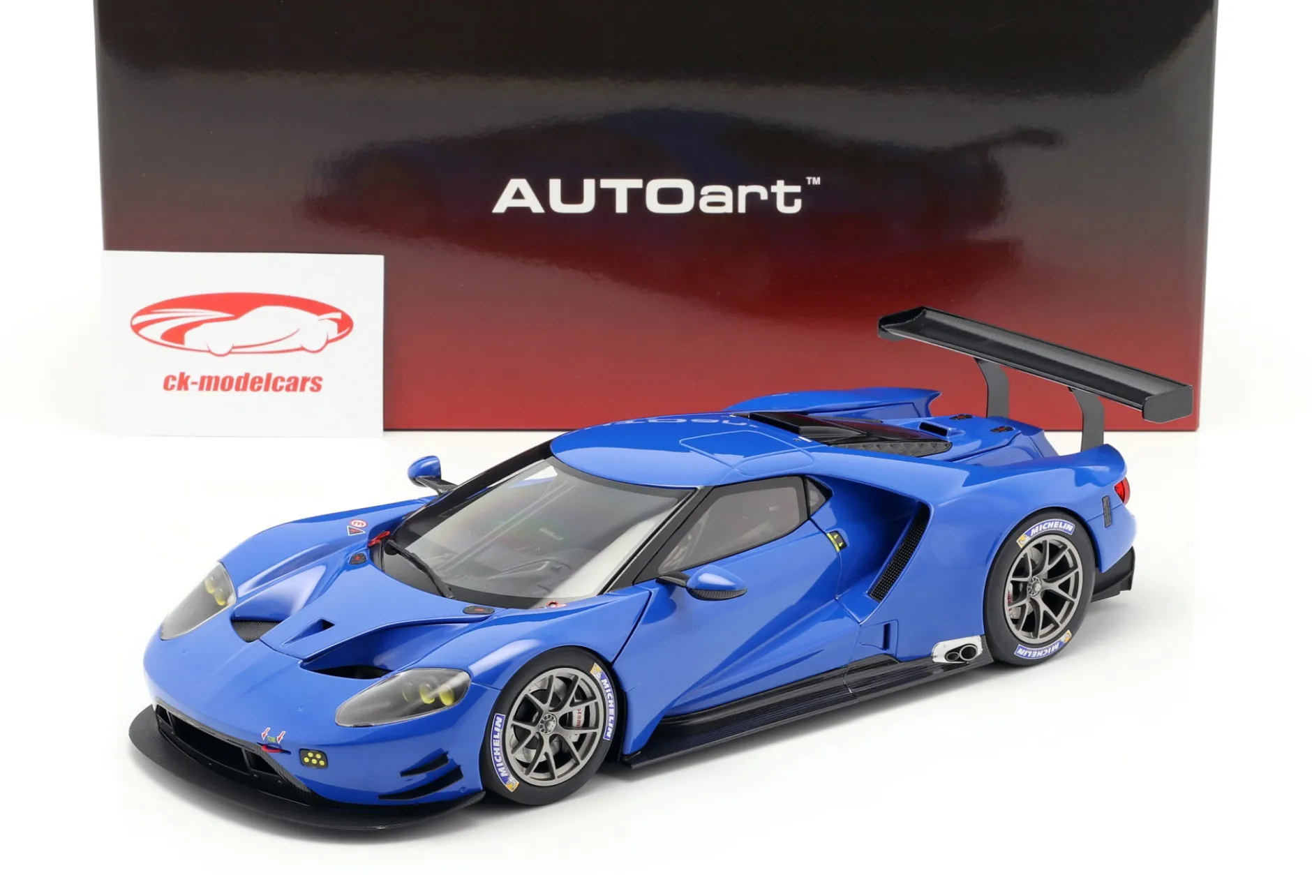 Ford GT LeMans Plain Body Version blau 1:18 AUTOart