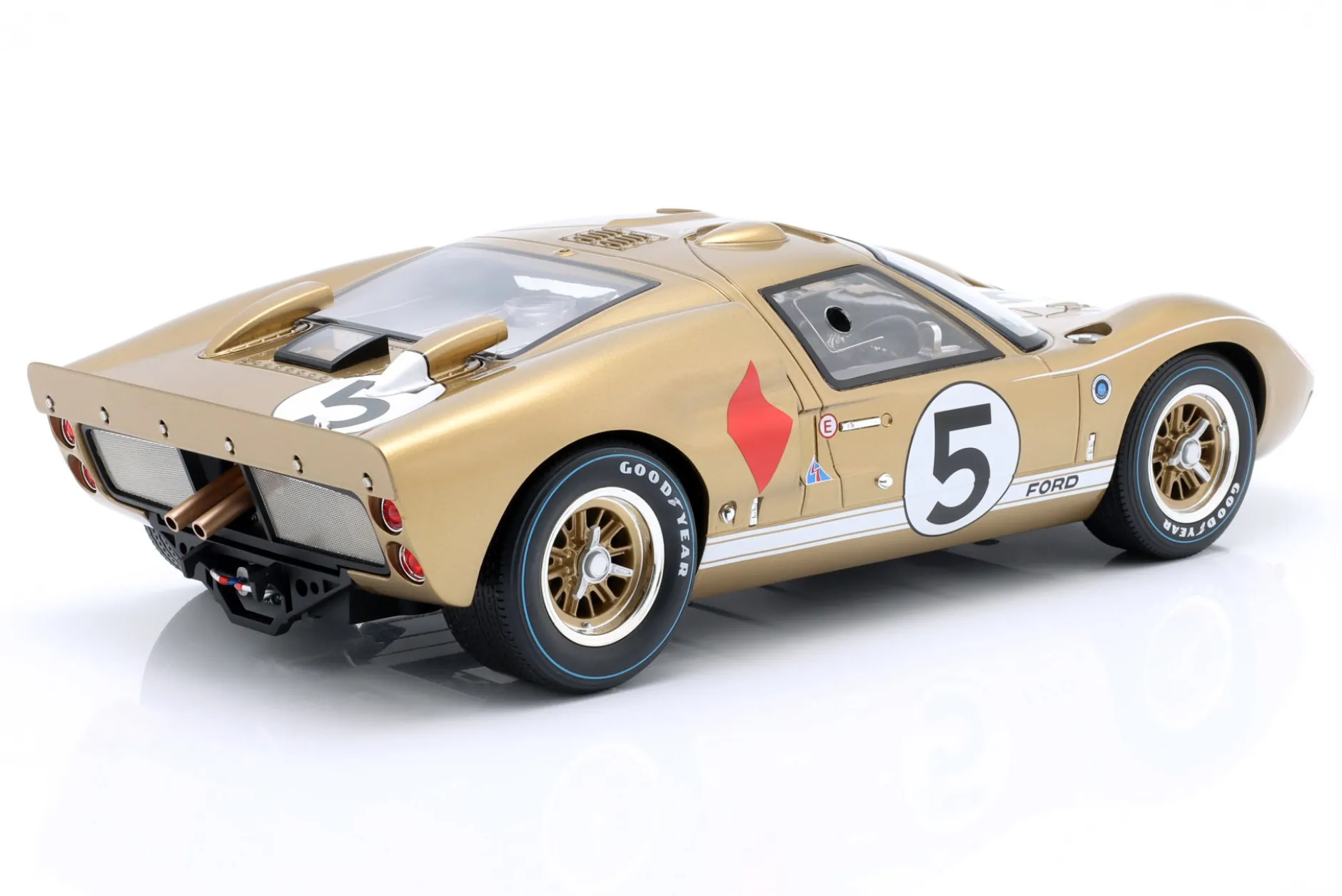 Ford GT40 Mk II #5 3rd 24h LeMans 1966 Bucknum, Hutcherson 1:12 CMR