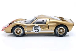 Ford GT40 Mk II #5 3rd 24h LeMans 1966 Bucknum, Hutcherson 1:12 CMR