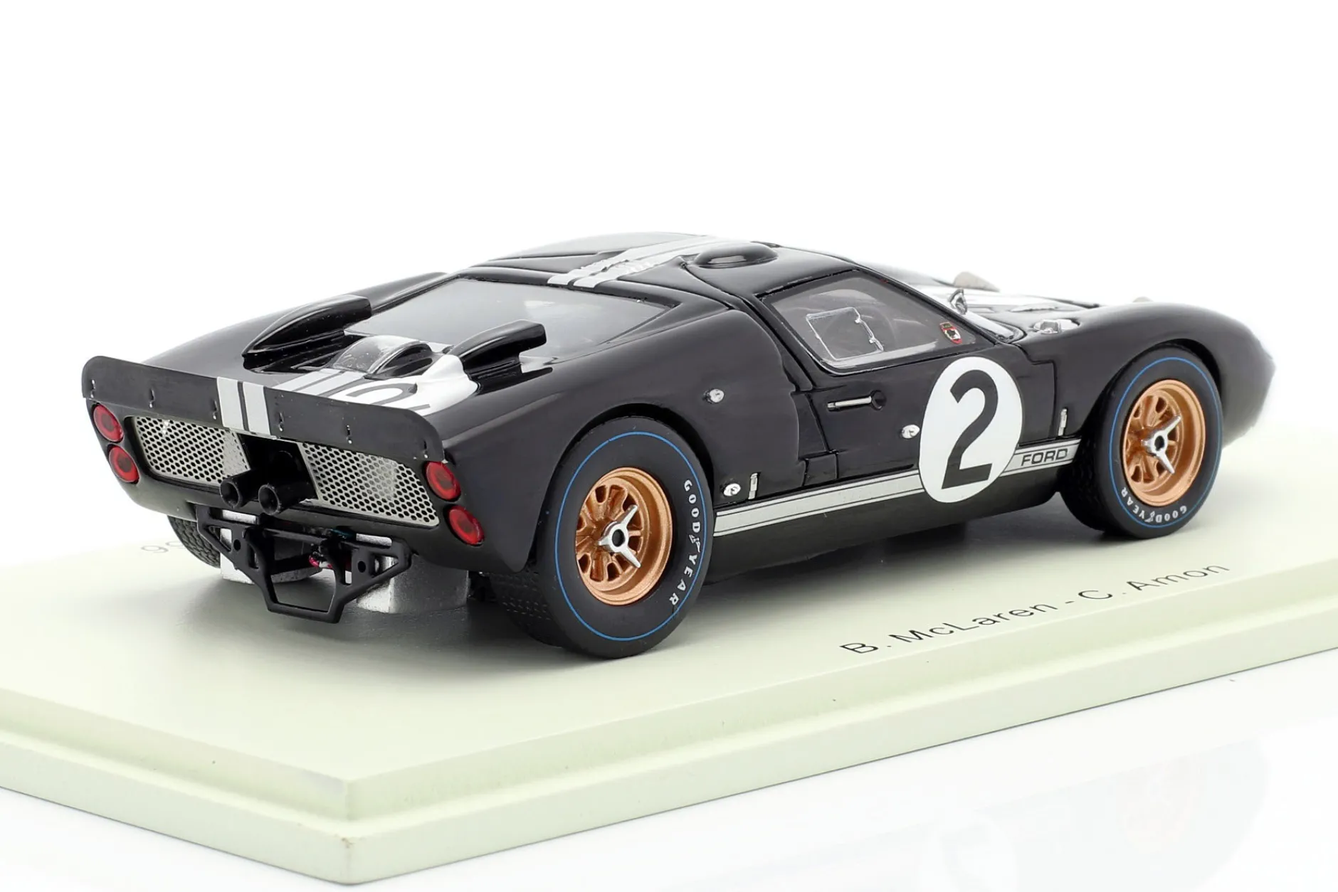 Ford GT40 MK2 #2 Sieger 24h LeMans 1966 McLaren, Amon 1:43 Spark