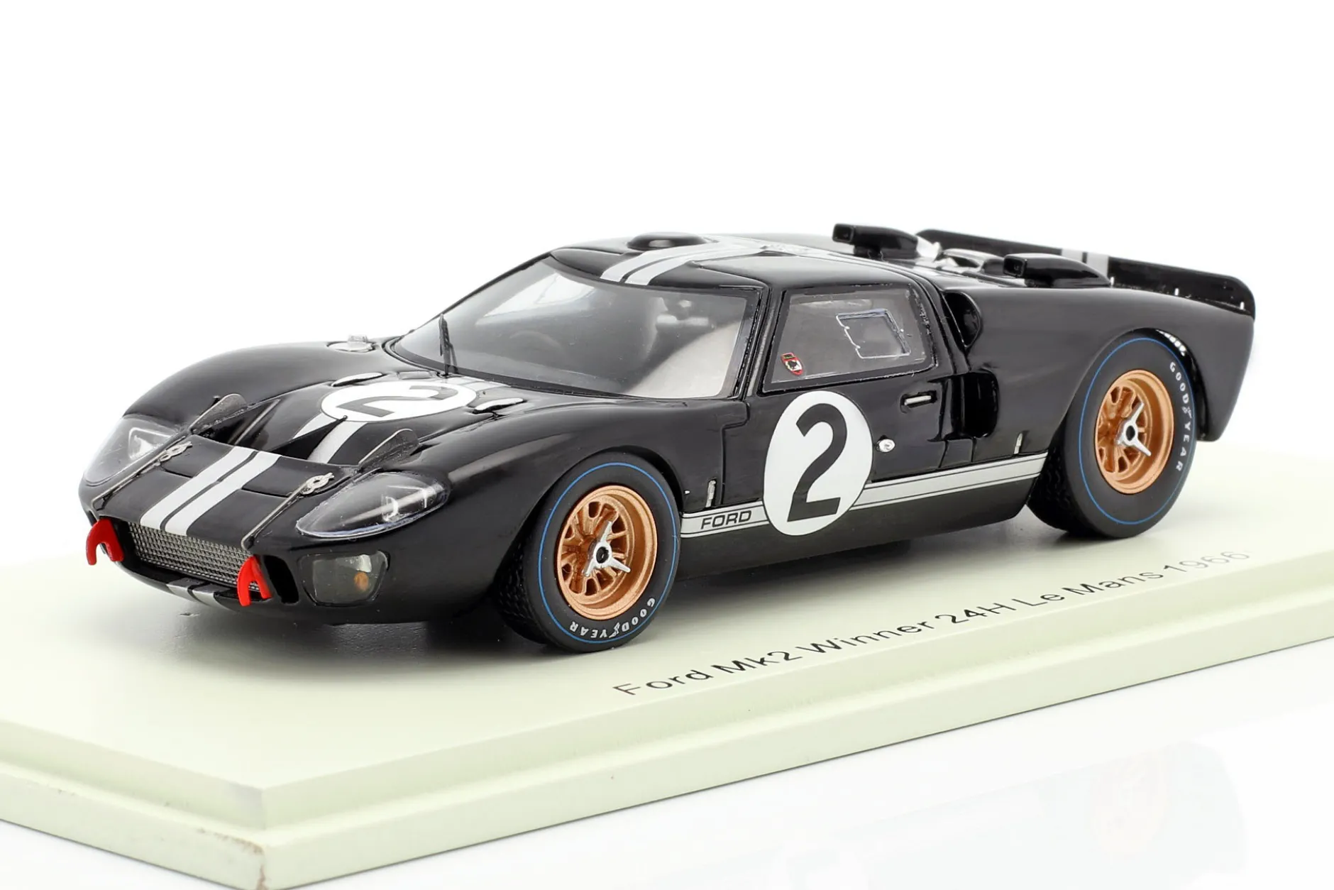 Ford GT40 MK2 #2 Sieger 24h LeMans 1966 McLaren, Amon 1:43 Spark