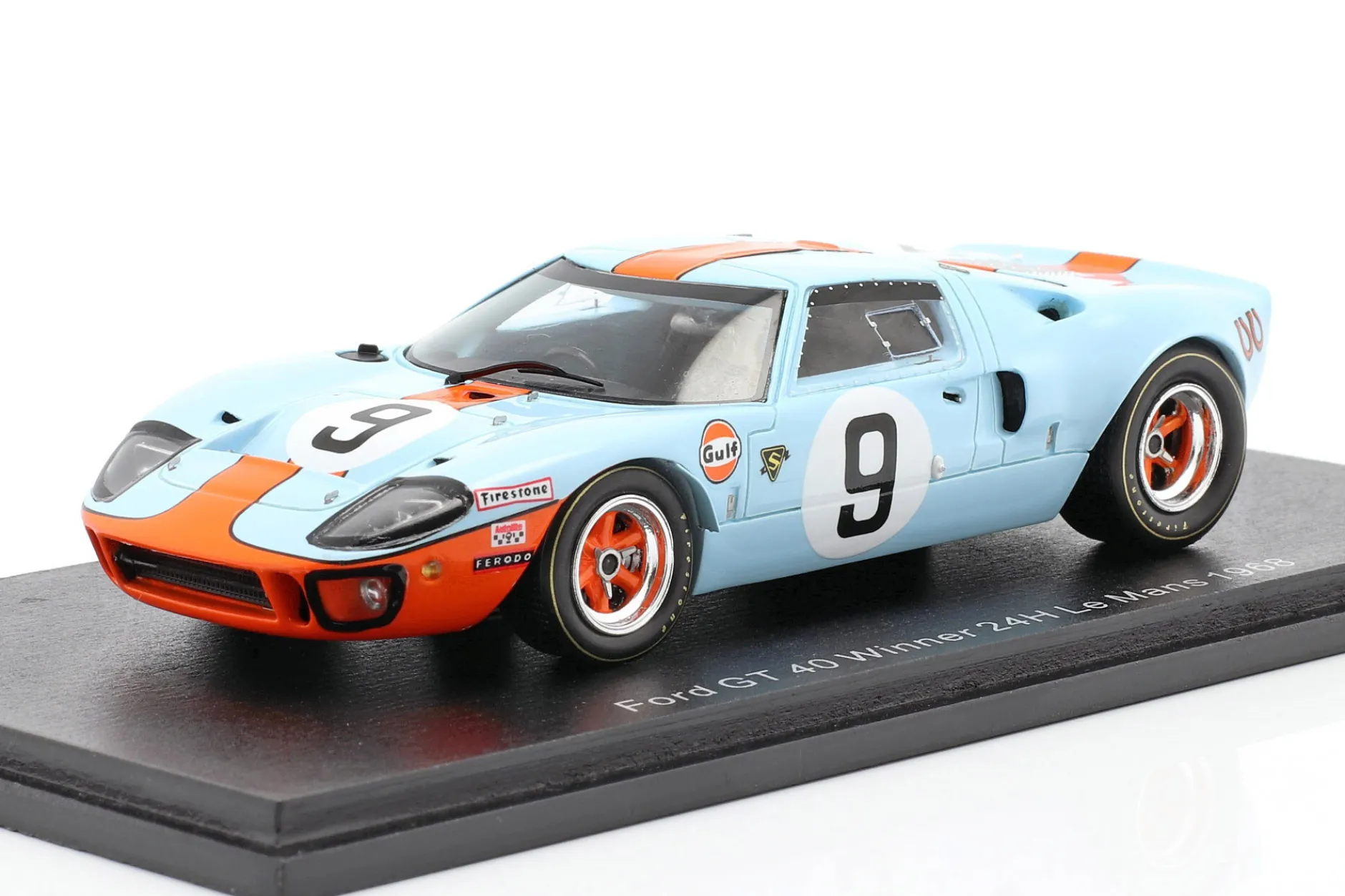 Ford GT40 #9 Sieger 24h LeMans 1968 Rodriguez, Bianchi 1:43 Spark