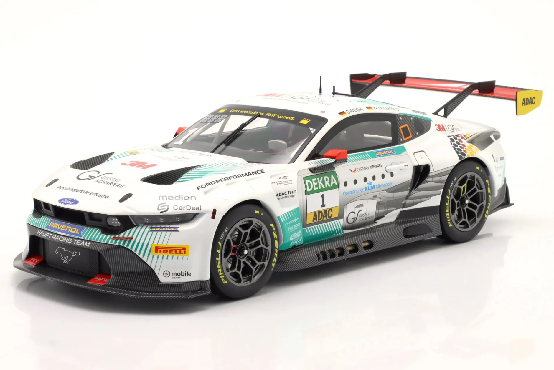 Ford Mustang GT3 #1 ADAC GT Masters Champion 2025 Owega, Wiebelhaus 1:18 Ixo