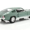 Ford Mustang GTA Fastback Baujahr 1967 grün 1:18 Maisto
