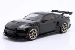 Ford Mustang GTD Baujahr 2025 schwarz 1:18 Ixo
