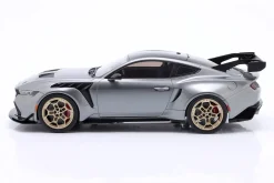 Ford Mustang GTD Baujahr 2025 silbergrau metallic 1:18 Ixo
