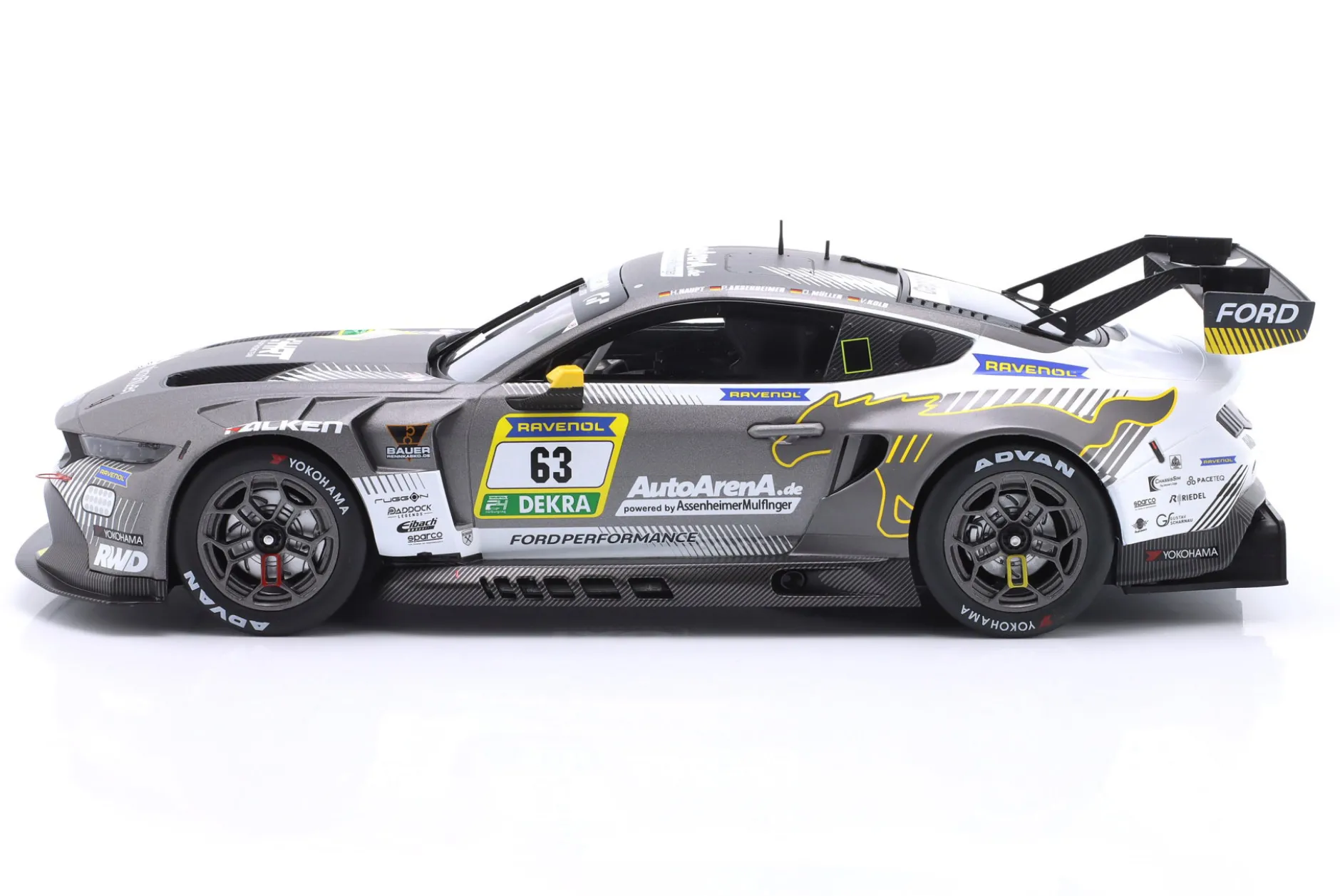 Ford Mustang GT3 #63 24h Nürburgring 2025 HRT Ford Performance 1:18 Ixo