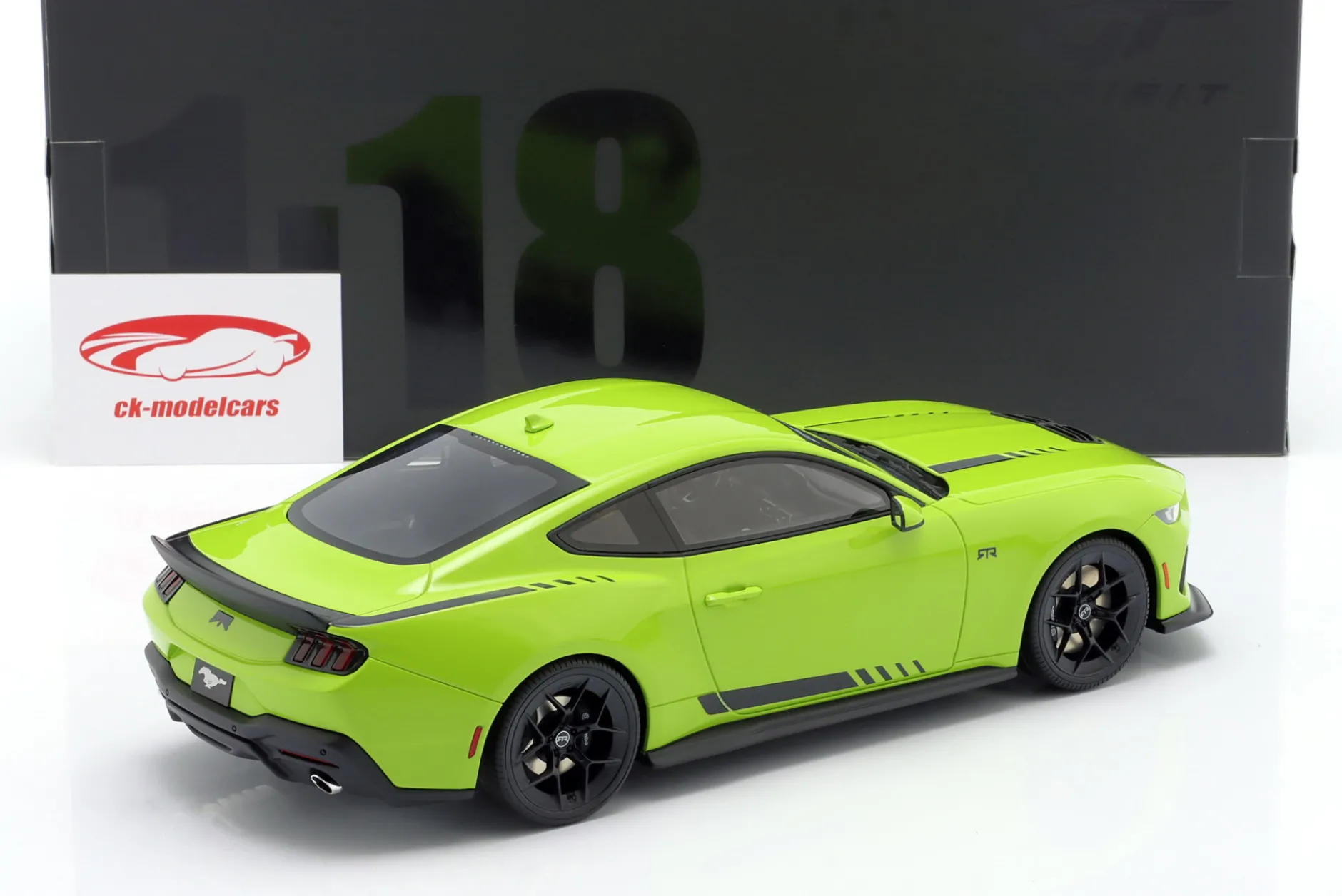 Ford Mustang RTR Spec-3 Coupe Baujahr 2025 grün 1:18 GT-Spirit