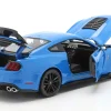Ford Mustang Shelby GT500 Baujahr 2020 blau 1:18 Maisto