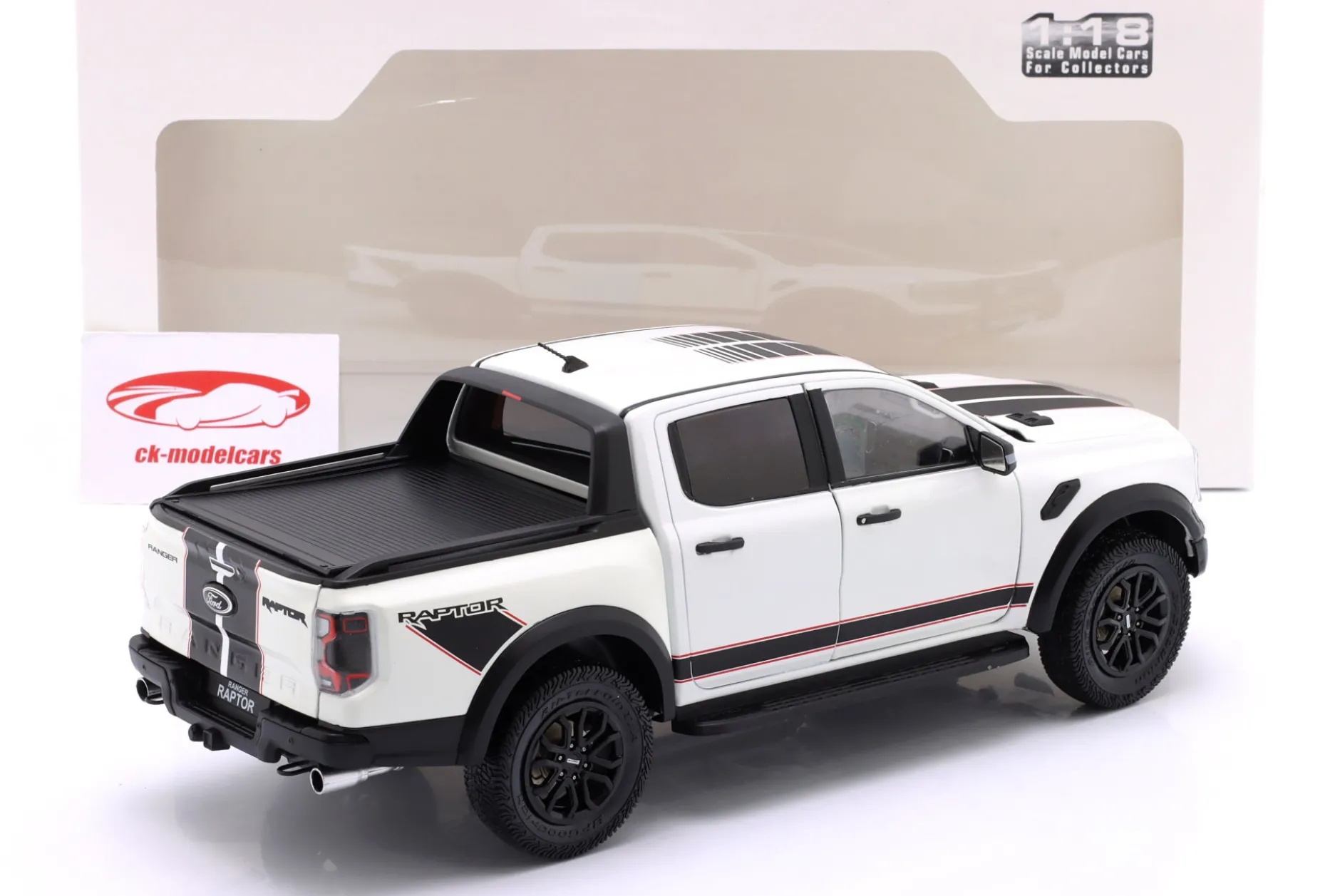 Ford Ranger Raptor Baujahr 2024 weiß 1:18 Solido