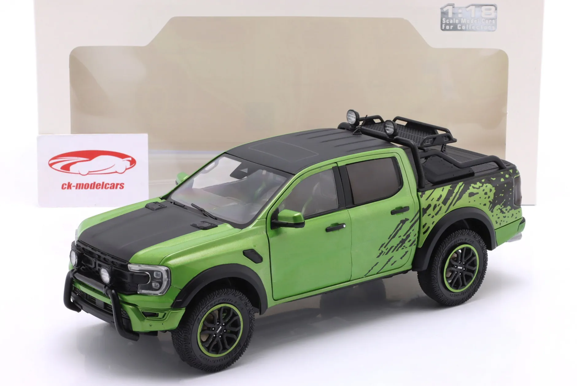 Ford Ranger Raptor Pick-Up Baujahr 2024 grün metallic 1:18 Solido