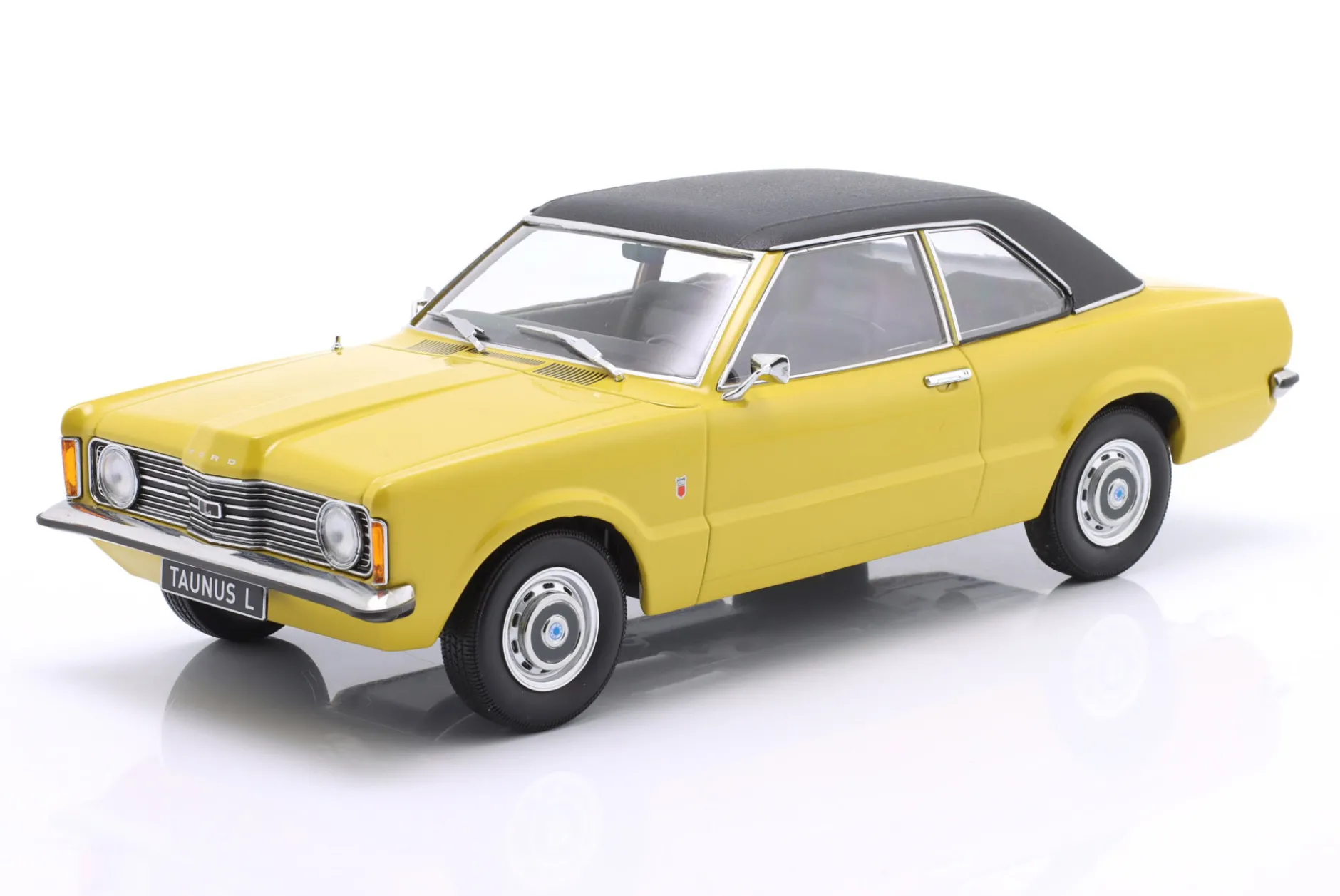 Ford Taunus L Limousine Baujahr 1971 gelb / schwarz 1:18 KK-Scale