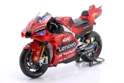 Francesco Bagnaia Ducati Desmosedici GP24 #1 MotoGP 2024 1:6 Maisto
