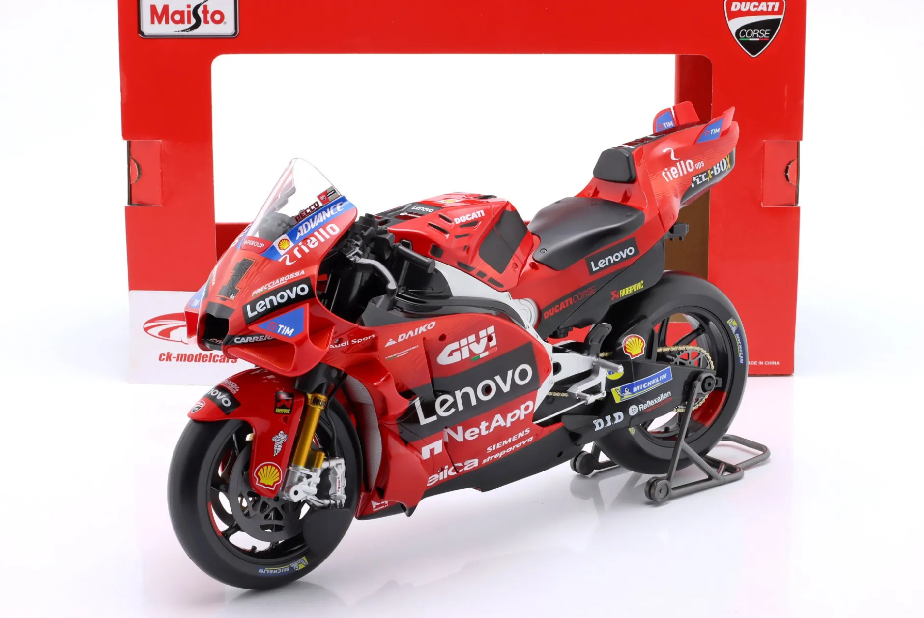 Francesco Bagnaia Ducati Desmosedici GP24 #1 MotoGP 2024 1:6 Maisto