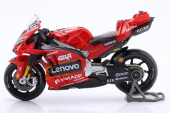 Francesco Bagnaia Ducati Desmosedici GP23 #1 MotoGP Weltmeister 2023 1:18 Maisto