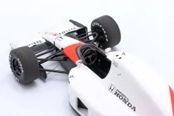 Gerhard Berger McLaren MP4/6 #2 Sieger Japan GP Formel 1 1991 1:18 AUTOart