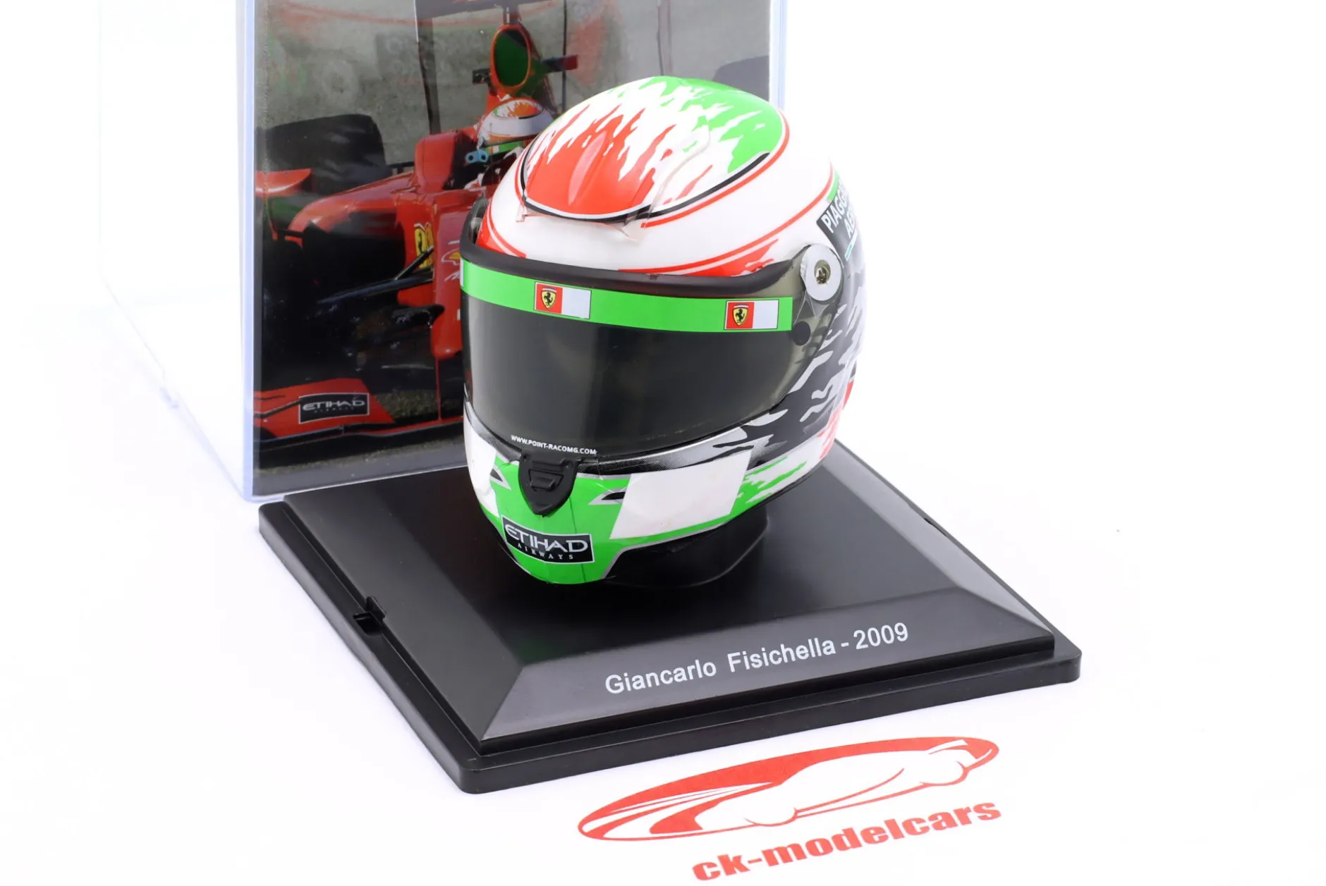 Giancarlo Fisichella Scuderia Ferrari #3 Formel 1 2009 Helm 1:5 Spark Editions