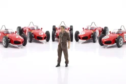Giulio B. mit braunem Overall - Figur 1:18 Figurenmanufaktur