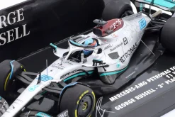 G. Russell Mercedes-AMG F1 W13 #63 3rd Ungarn GP Formel 1 2022 1:43 Minichamps