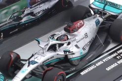 G. Russell Mercedes-AMG F1 W13 #63 4th Bahrain GP Formel 1 2022 1:43 Minichamps