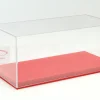 Hochwertige Acryl Vitrine mit Alcantara Bodenplatte für Modellautos im Maßstab 1:18 rot BBR