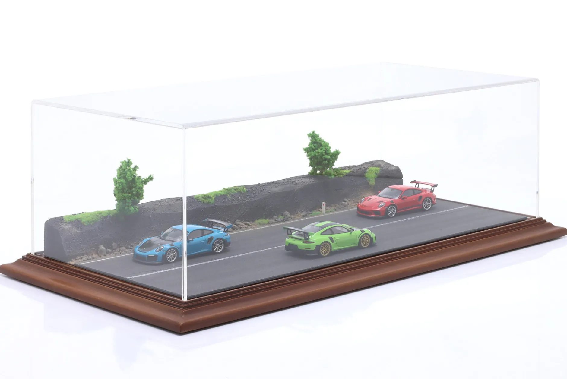 Hochwertige Acryl Vitrine mit Diorama-Bodenplatte Forest Road 1:43 Atlantic