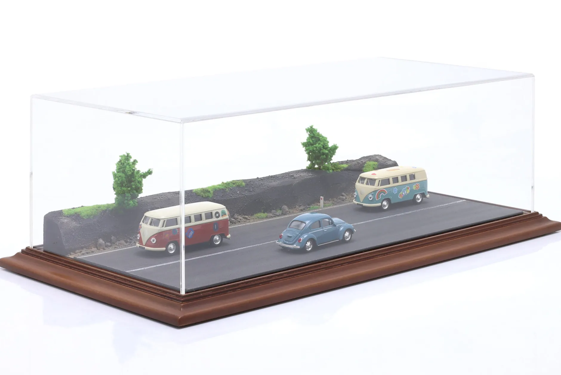 Hochwertige Acryl Vitrine mit Diorama-Bodenplatte Forest Road 1:43 Atlantic
