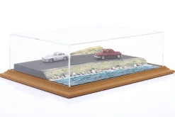 Hochwertige Acryl Vitrine mit Diorama-Bodenplatte Ocean Drive 1:24 / 1:18 Atlantic