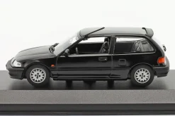 Honda Civic Baujahr 1990 schwarz 1:43 Minichamps