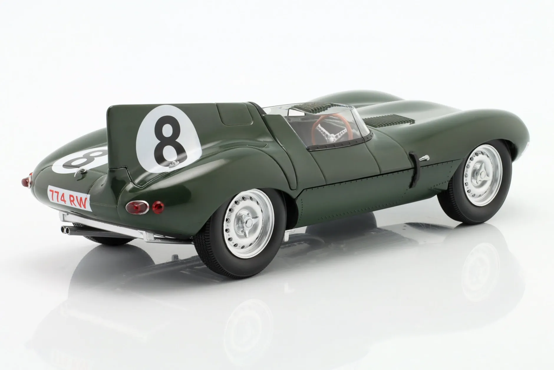 Jaguar D-Type #8 24h LeMans 1955 Beauman, Dewis 1:18 CMR