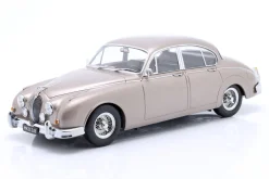 Jaguar MK II 3.8 LHD Baujahr 1959 perlsilber 1:18 KK-Scale