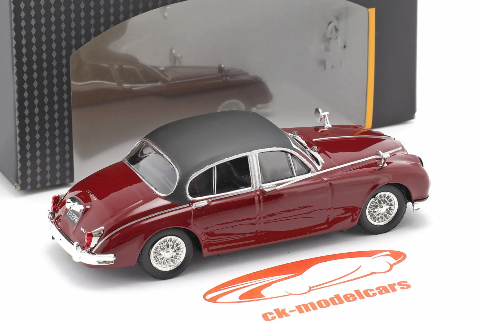 Jaguar MK II TV-Serie Inspector Morse (1987-2000) dunkelrot 1:43 Cararama