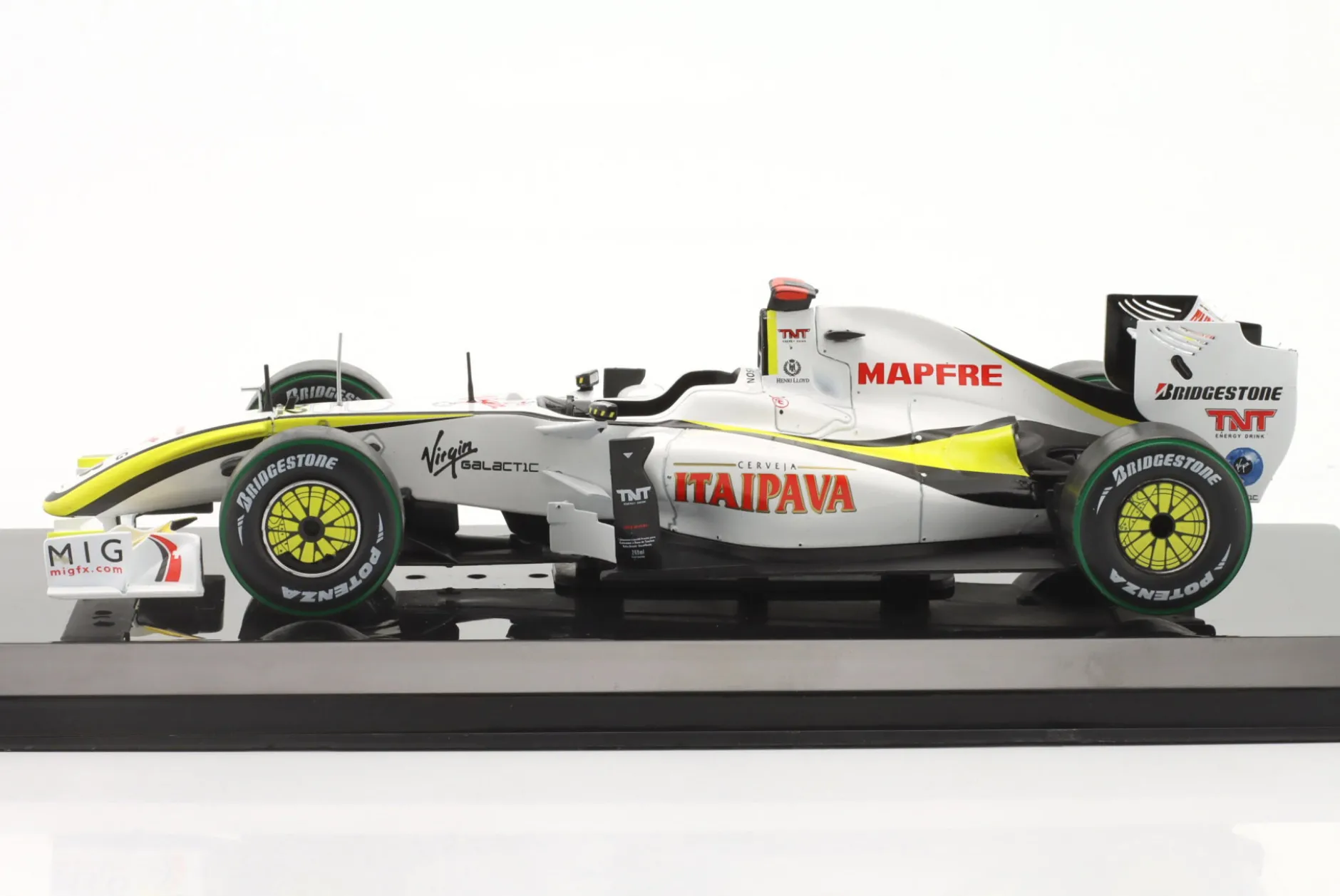 J. Button Brawn BGP 001 #22 Formel 1 Weltmeister 2009 1:24 Premium Collectibles