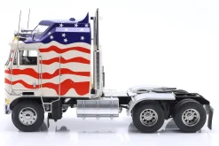 Kenworth K 100 Aerodyne Sattelzugmaschine 1976 Stars & Stripes 1:18 Road Kings
