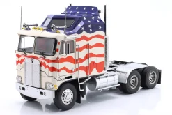 Kenworth K 100 Aerodyne Sattelzugmaschine 1976 Stars & Stripes 1:18 Road Kings