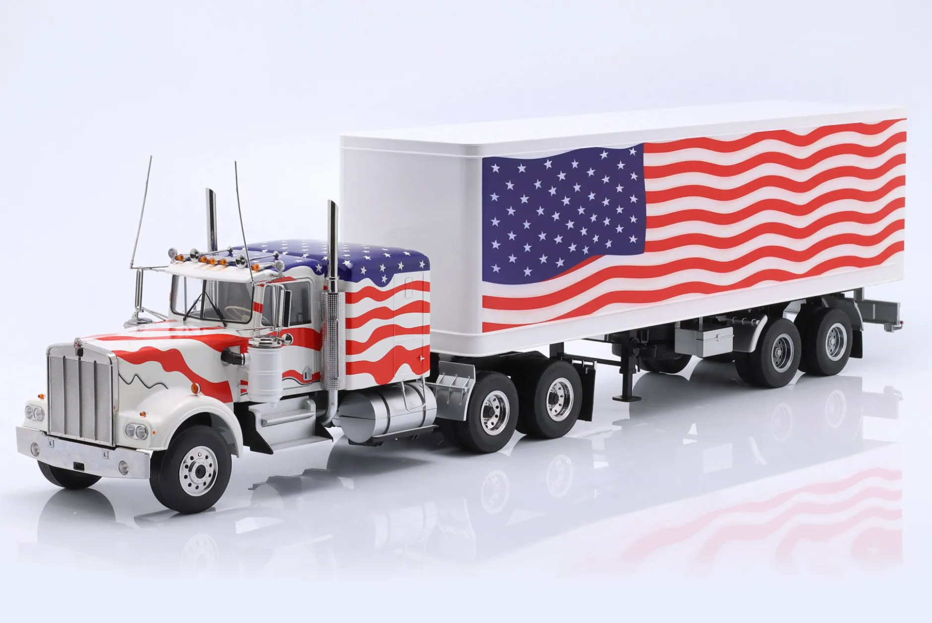 Kenworth W900 Sattelzugmaschine weiß / blau / rot 1:18 Road Kings