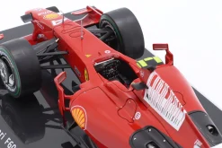 Kimi Räikkönen Ferrari F60 #4 Formel 1 2009 1:24 Premium Collectibles