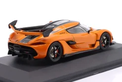 Koenigsegg Jesko Attack Baujahr 2022 orange 1:43 Solido