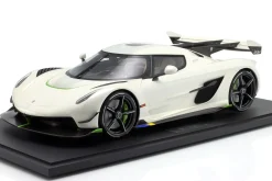 Koenigsegg Jesko Baujahr 2019 perlweiß 1:8 GT-Spirit