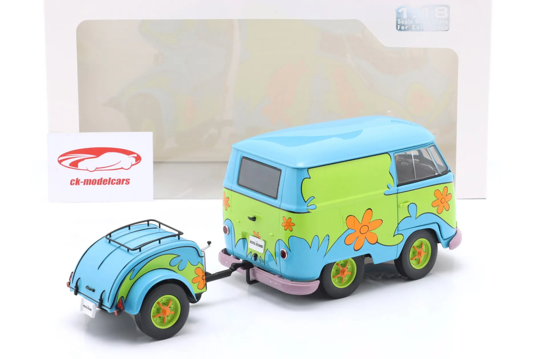 Kool Kombi Ghost Hunter Baujahr 2024 Flower Power 1:18 Solido