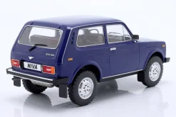 Lada Niva Baujahr 1976 dunkelblau 1:18 ModelCar Group