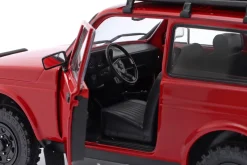 Lada Niva 4x4 Baujahr 1980 rot 1:18 Solido