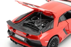 Lamborghini Aventador LP 750-4 SV rot 1:24 Bburago