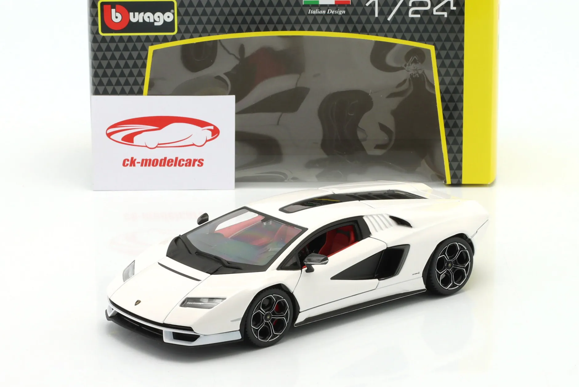 Lamborghini Countach LPI 800-4 Baujahr 2022 weiß 1:24 Bburago