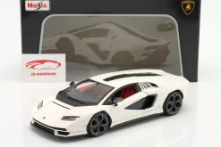 Lamborghini Countach LPI 800-4 Baujahr 2022 weiß 1:18 Maisto
